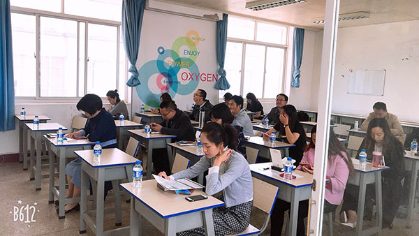 奧鵬遠(yuǎn)程教育昆明學(xué)習(xí)中心2018年春季新生開(kāi)學(xué)典禮