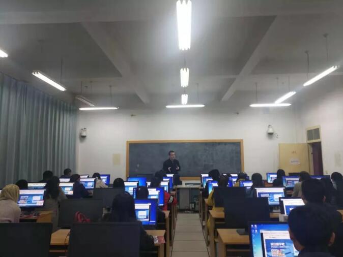 臨夏州教師培訓(xùn)中心 | 堅(jiān)持自主學(xué)習(xí)，強(qiáng)化時(shí)間觀念