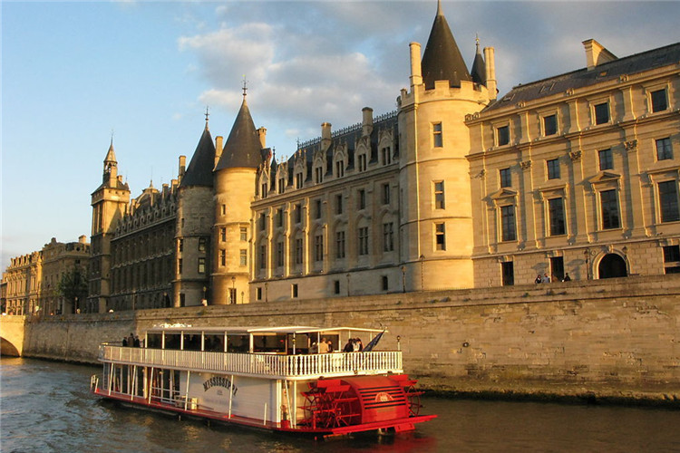 東莞專升本難嗎？考什么內(nèi)容？