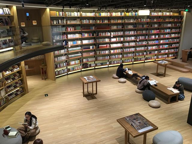 哈佛學霸秘訣：莫要深陷“題海戰(zhàn)術(shù)”，精練深思是關(guān)鍵