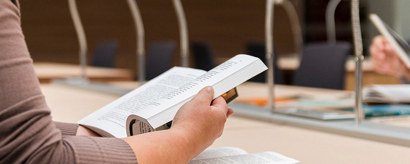 成人高考大專升本科什么時候報名？