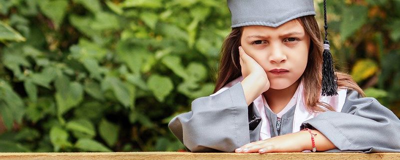 網(wǎng)絡(luò)教育提升學(xué)歷，為自己增添助力