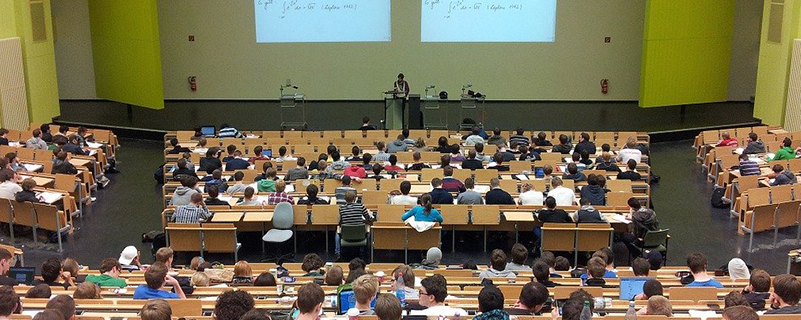 黃南藏族自治州專升本報(bào)名時(shí)間是什么時(shí)候？