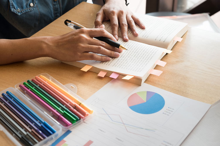 中國傳媒大學(xué)網(wǎng)絡(luò)教育專升本要幾年？