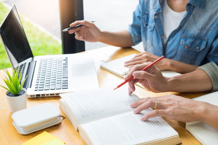 貴州六盤水專升本報名時間？