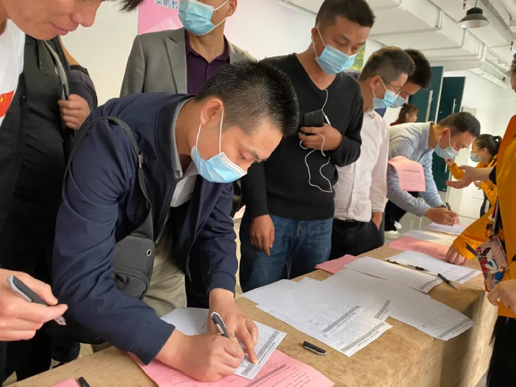 深圳直屬 | 2021春季“春暖花開，擁抱未來”開學典禮