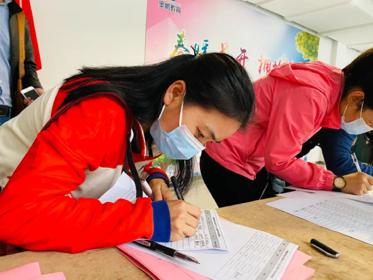 深圳直屬 | 2021春季“春暖花開，擁抱未來”開學典禮